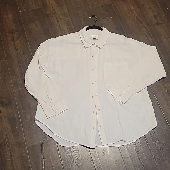 American Eagle Outfitters Cream Shirt - Picture 2 of 6